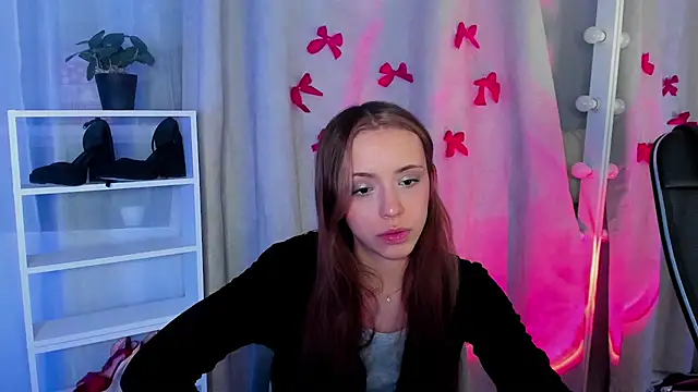 Sahara Shields online show from February 2025 01:27:01 PM