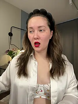 Kiss My Body online show from June 2026 06:32:02 PM