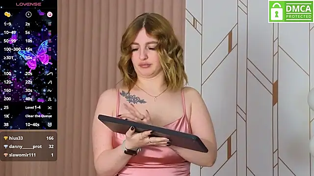 Eva  Summer online show from February 2025 07:41:02 PM