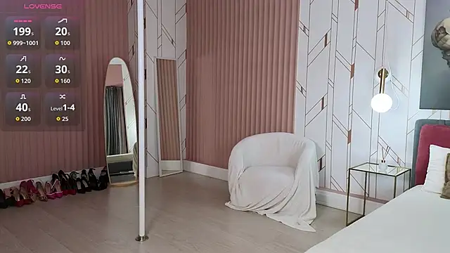 Eva  Summer online show from September 2025 04:12:02 AM