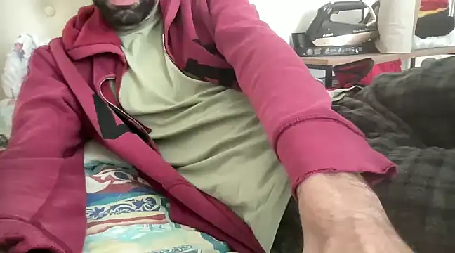 Snapshot of mrbiggdickk34 chatting on January 2025 09:17:01 AM mrbiggdickk34 online show from January 2025 09:17:01 AM