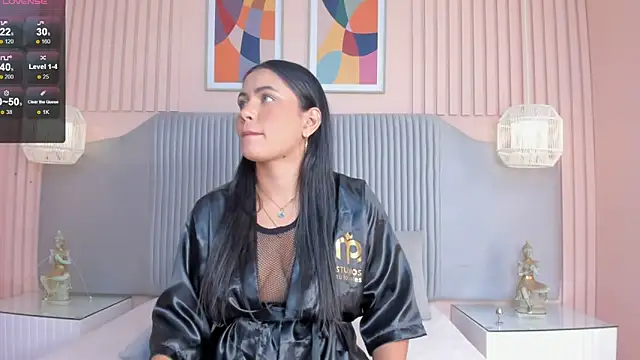 janna lopez  online show from March 2025 01:29:02 PM