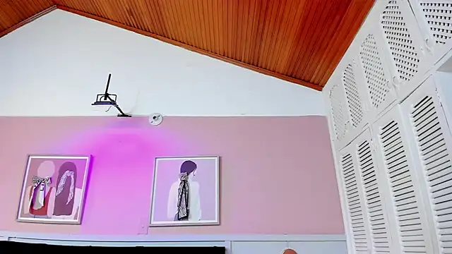 janna lopez  online show from September 2025 03:50:02 AM