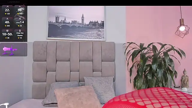 janna lopez  online show from November 2025 07:38:02 AM