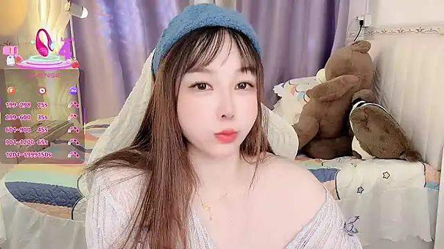 Alano-01 online show from October 2025 04:11:01 AM