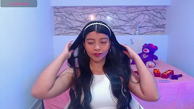 IslaBlaze online show from March 2025 05:44:01 AM