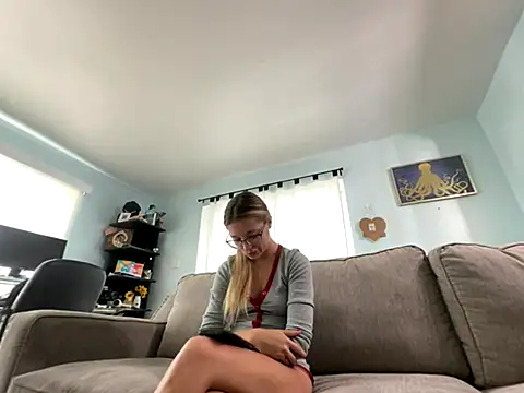 Hatgirl69 online show from September 2025 03:17:01 PM