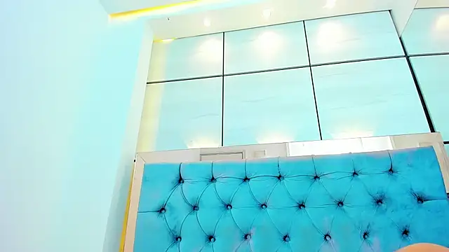 pocahontas pow online show from April 2026 11:54:02 AM