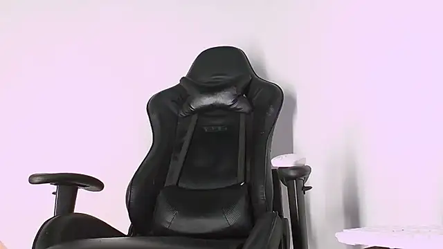 matteo rivas online show from April 2026 11:56:01 AM