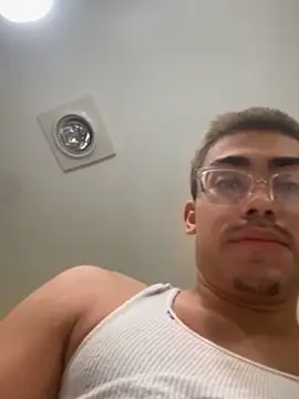 Snapshot of Daddywick chatting on November 2025 12:37:02 PM Daddywick online show from November 2025 12:37:02 PM