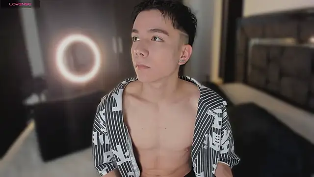 alanblack1 online show from March 2026 01:15:01 PM