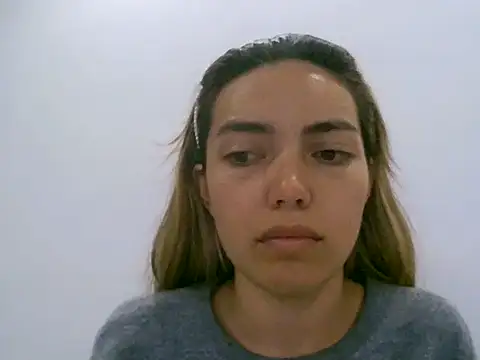 VittoriaTaylor online show from June 2026 04:13:02 AM
