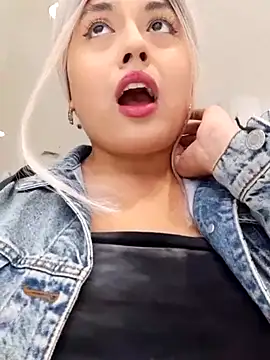 monicavictoria1301 online show from March 2025 07:42:02 PM