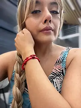 monicavictoria1301 online show from June 2026 11:09:02 AM
