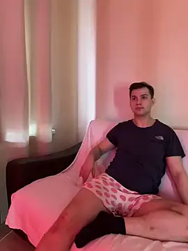 Snapshot of GeraBoobsi chatting on March 2025 06:21:02 AM GeraBoobsi online show from March 2025 06:21:02 AM