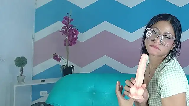 miss honey01 online show from January 2025 08:53:02 AM