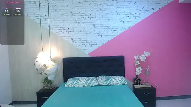 miss honey01 online show from October 2025 11:41:02 AM