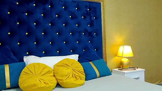 Annabellerise online show from January 2025 06:28:01 PM