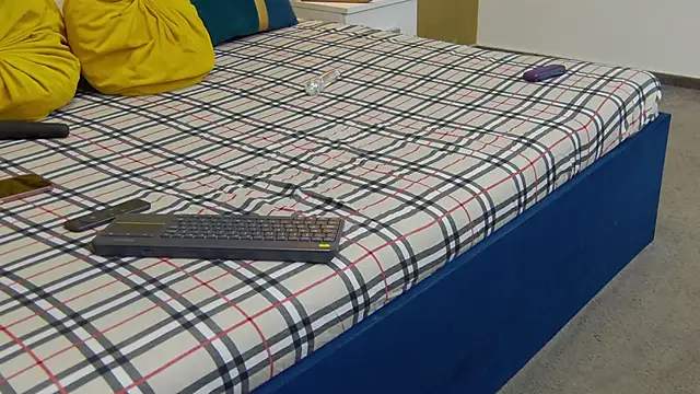 Annabellerise online show from March 2025 06:12:02 PM