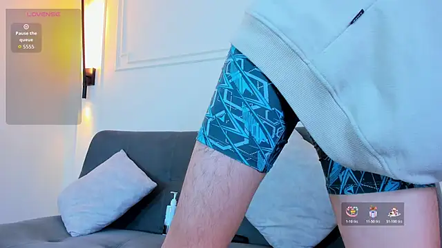 Cum hunters online show from November 2025 03:28:02 AM