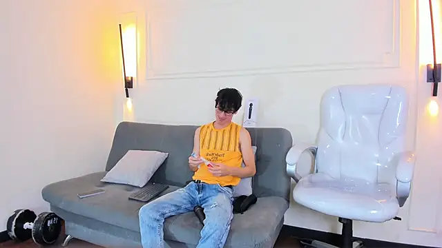 Snapshot of Cum_hunters chatting on January 2026 03:20:02 AM Cum hunters online show from January 2026 03:20:02 AM