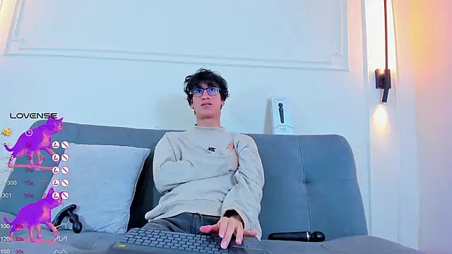 Snapshot of Cum_hunters chatting on February 2026 03:11:01 AM Cum hunters online show from February 2026 03:11:01 AM