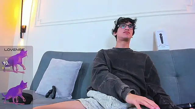 Snapshot of Cum_hunters chatting on February 2026 03:21:01 AM Cum hunters online show from February 2026 03:21:01 AM