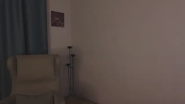 Snapshot of too_sexxxy chatting on November 2025 04:18:02 PM too sexxxy online show from November 2025 04:18:02 PM