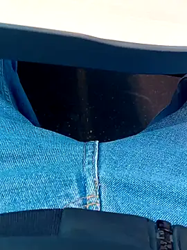 Snapshot of Giorgio_BD_Live chatting on February 2025 12:50:02 PM Giorgio BD Live online show from February 2025 12:50:02 PM