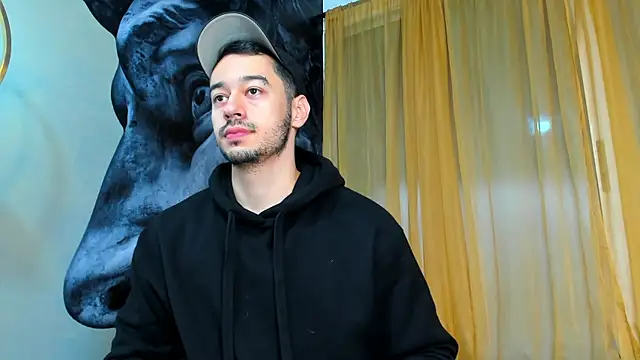 Snapshot of Salvatore_costa chatting on March 2025 09:51:01 PM Salvatore costa online show from March 2025 09:51:01 PM