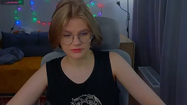  JessieVibes online show from October 2025 12:41:02 PM