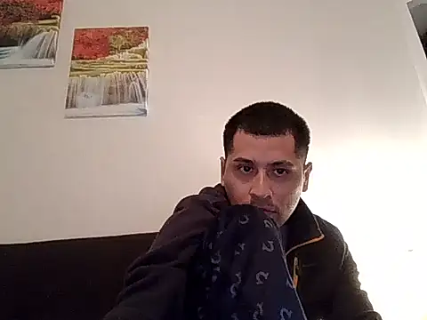 PerroDemonioHot online show from April 2026 03:04:02 AM