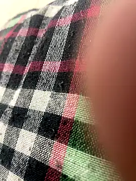 YourSuperTanya online show from November 2025 05:50:02 AM