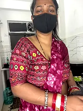 YourSuperTanya online show from December 2025 03:17:01 PM