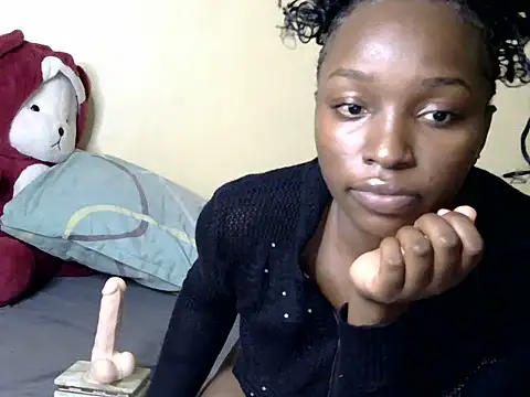 Vprettieeer online show from June 2026 12:44:01 AM