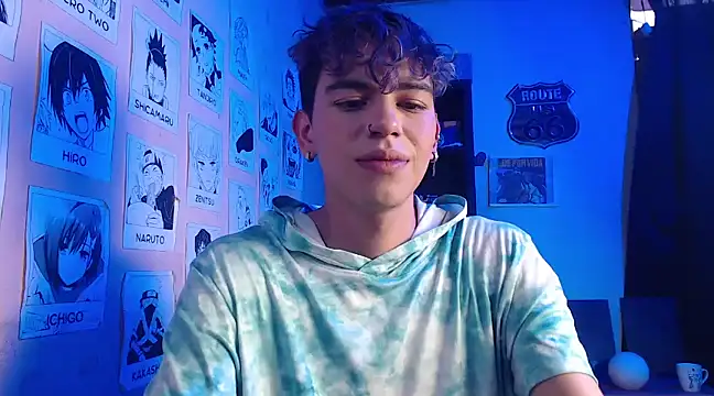 Snapshot of Mickey_Magic chatting on January 2025 09:30:02 PM Mickey Magic online show from January 2025 09:30:02 PM