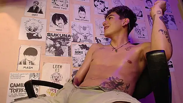 Snapshot of Mickey_Magic chatting on March 2025 08:05:01 AM Mickey Magic online show from March 2025 08:05:01 AM