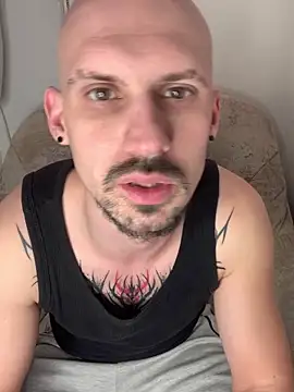 AssHunter4k online show from February 2025 04:14:02 PM