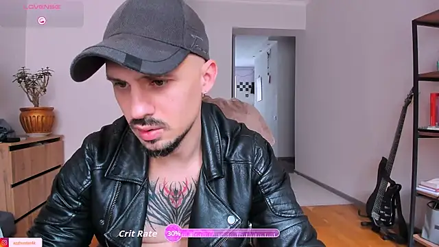 AssHunter4k online show from October 2025 08:04:01 AM