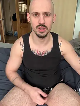 AssHunter4k online show from February 2026 09:13:01 AM