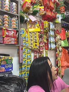 Miia Jazmin online show from November 2025 04:08:02 PM