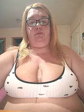 diosacurvy1984 online show from November 2025 07:51:01 AM