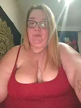 diosacurvy1984 online show from November 2025 11:27:01 PM