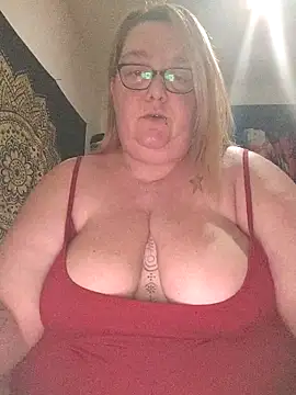 diosacurvy1984 online show from November 2025 09:14:02 PM