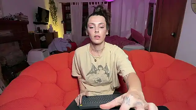 bunnierotten online show from December 2025 05:13:01 AM