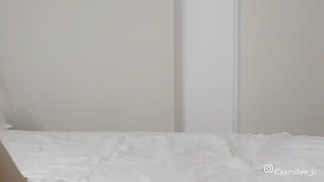 caamillee  online show from September 2025 04:45:01 AM