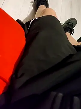 Snapshot of tbz49 chatting on April 2026 08:09:01 PM tbz49 online show from April 2026 08:09:01 PM