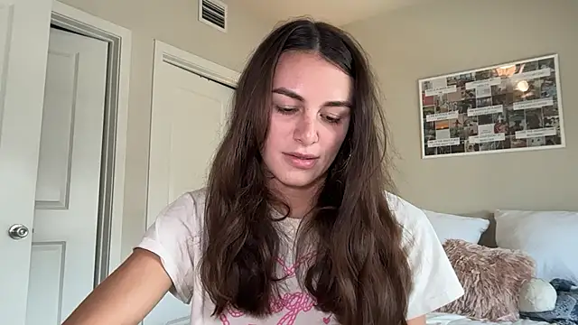 graciesmith27 online show from July 2026 06:51:02 PM