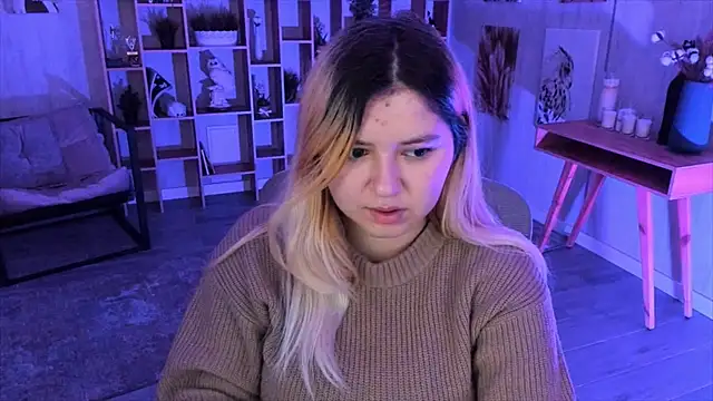 DiaAngell online show from October 2025 07:36:02 PM