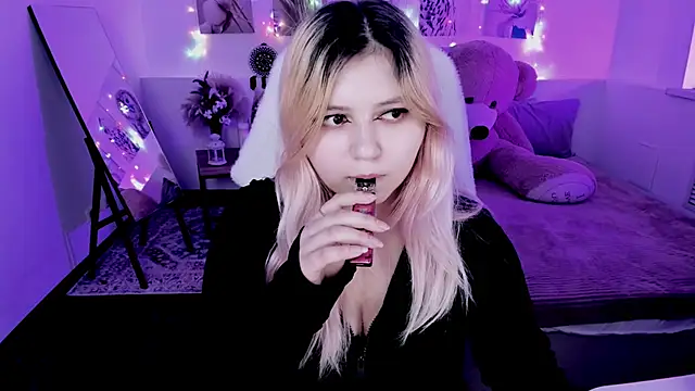 DiaAngell online show from April 2026 07:29:01 PM